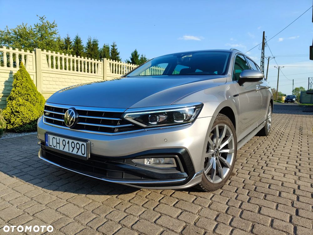 Volkswagen Passat Variant 2.0 TDI SCR DSG 4Motion Elegance - 4