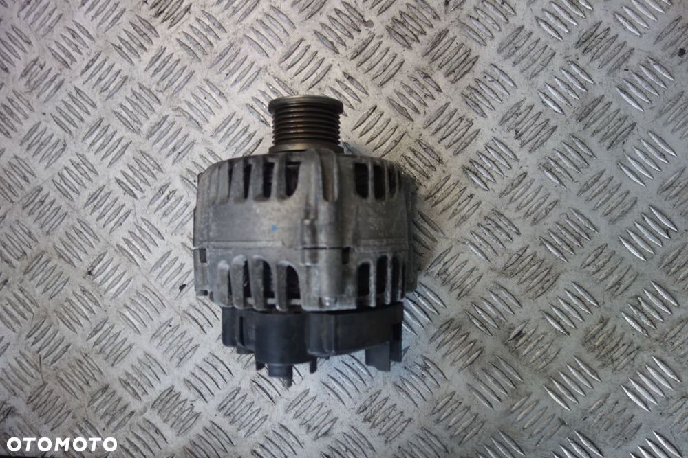 ALTERNATOR RENAULT 1.2 TCE 231007842RB - 1