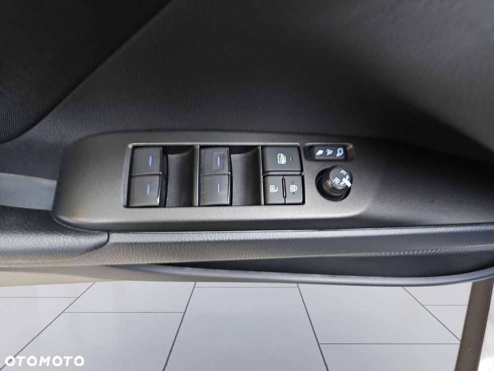 Toyota Camry 2.5 Hybrid Comfort CVT - 19