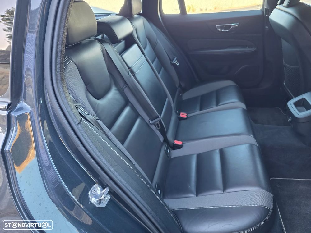 Volvo V60 2.0 D4 R-Design Geartronic - 13