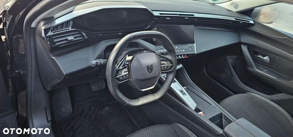 Peugeot 308 BlueHDi 130 EAT8 Allure - 9