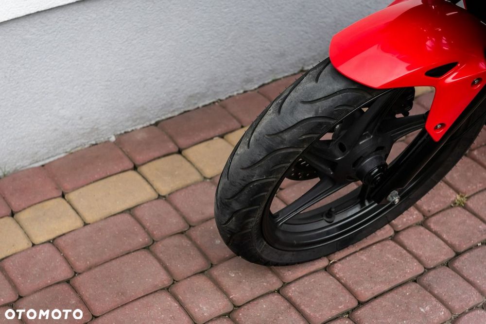Honda CBR - 7