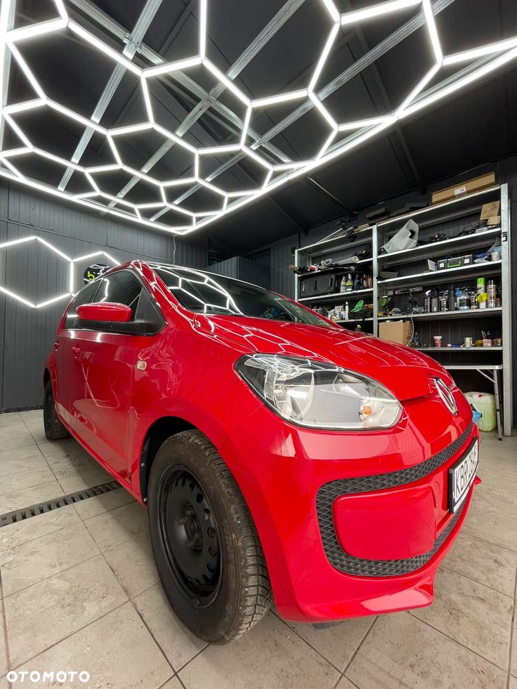 Volkswagen up! Standard - 11
