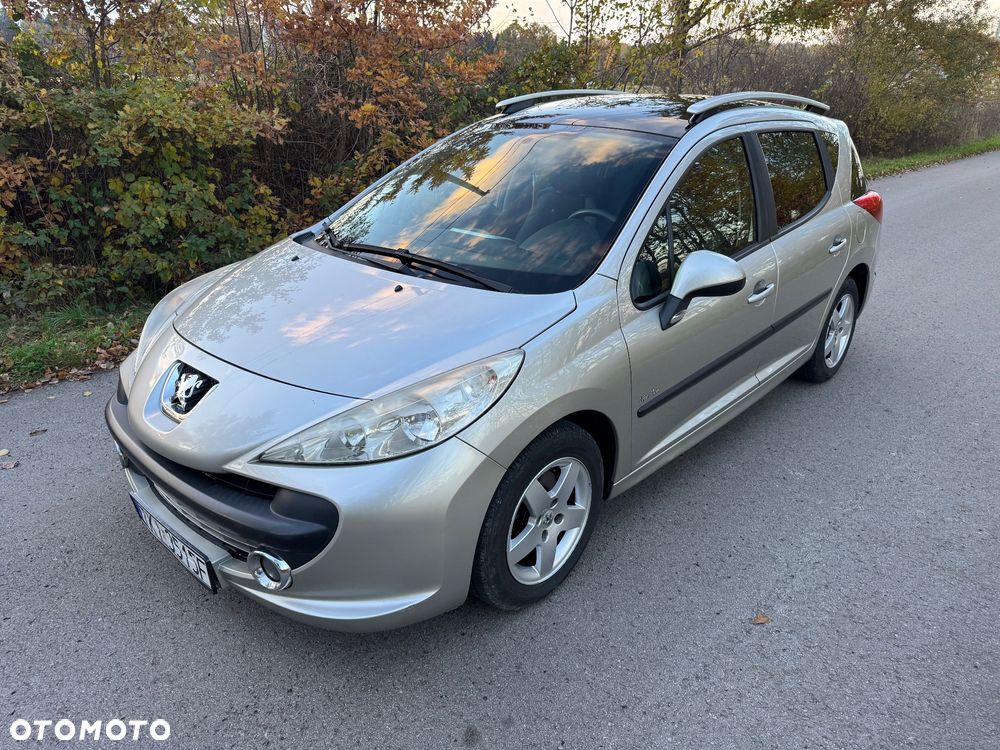 Peugeot 207 1.4 16V Trendy - 1