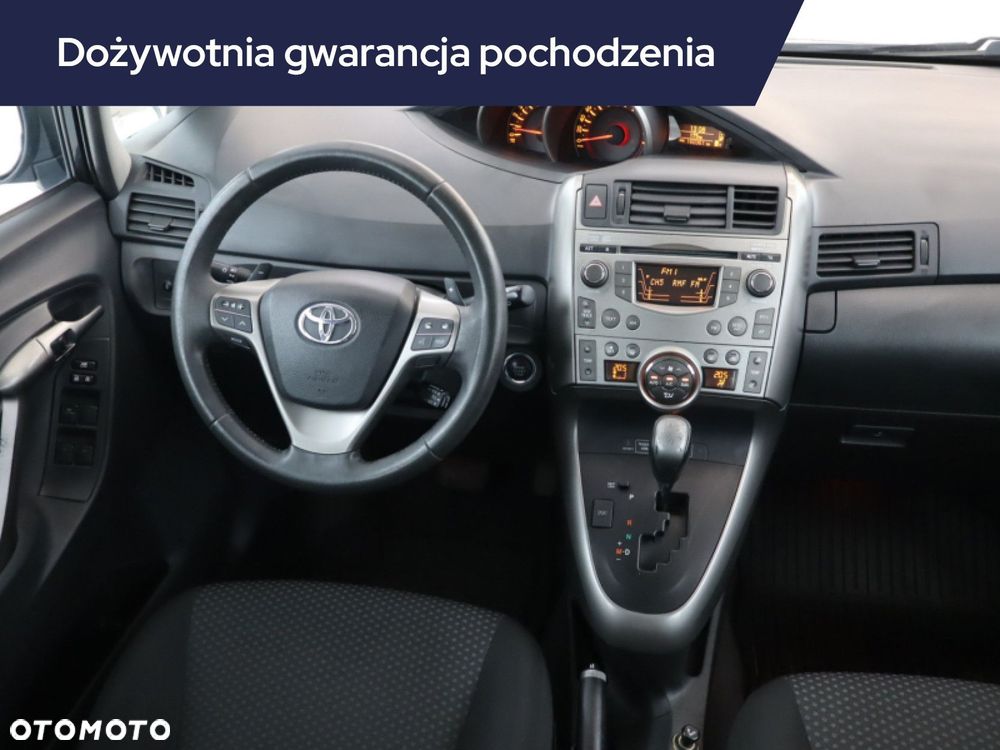 Toyota Verso - 9