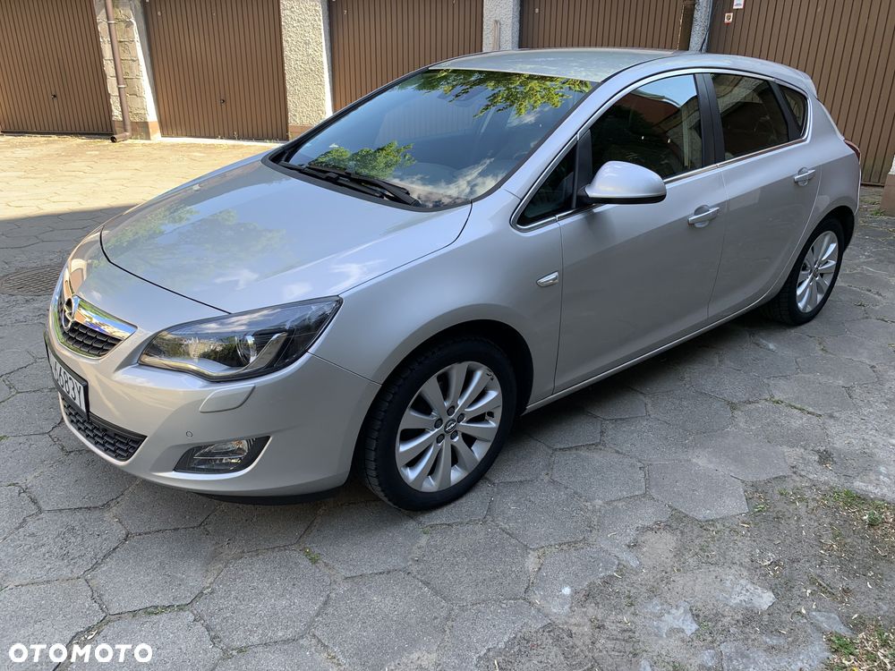 Opel Astra 1.4 Turbo - 2