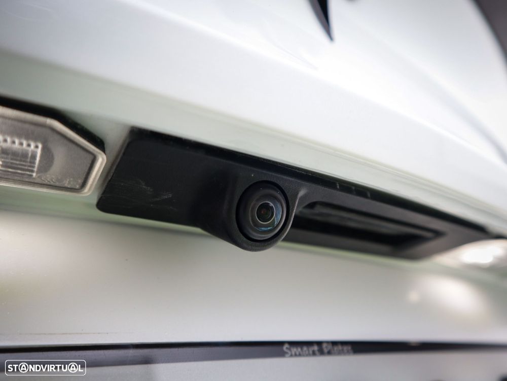 Tesla Model Y Performance Tração Integral - 14