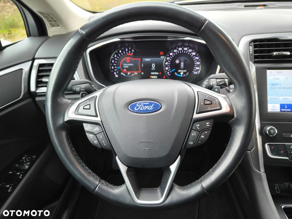 Ford Mondeo 2.0 EcoBlue Titanium - 36