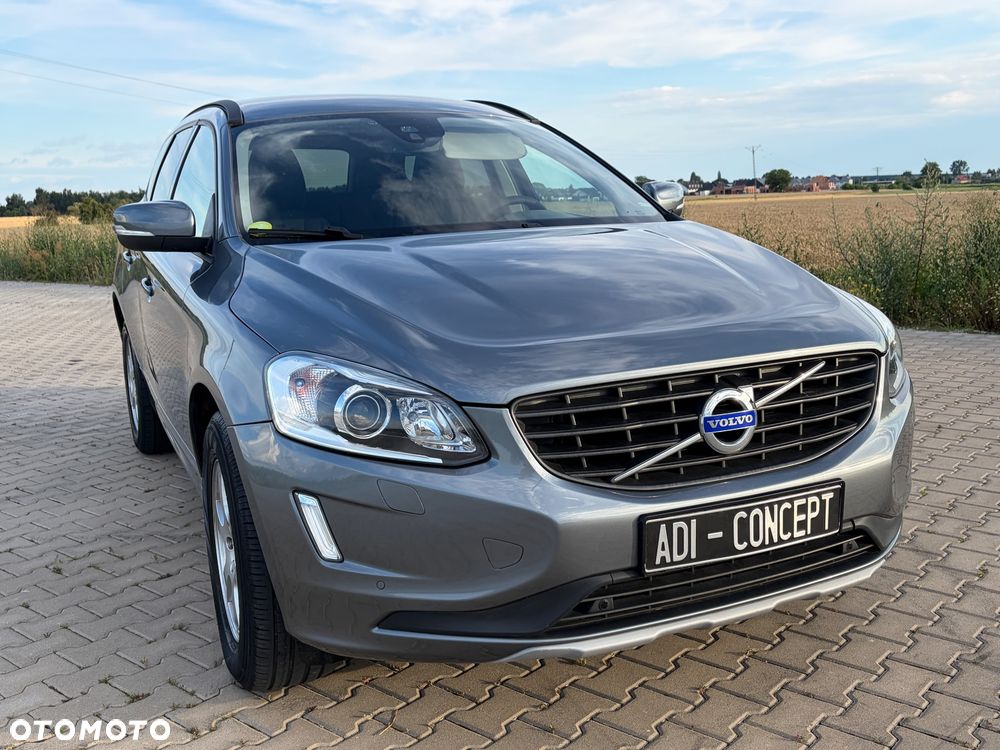 Volvo XC 60 D3 Momentum - 4