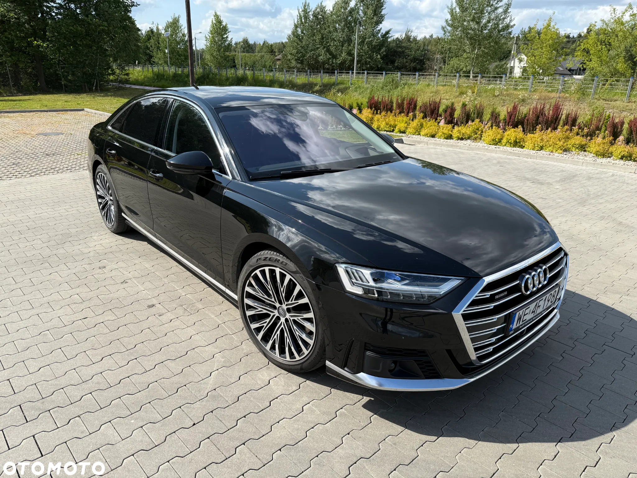 Audi A8 - 7