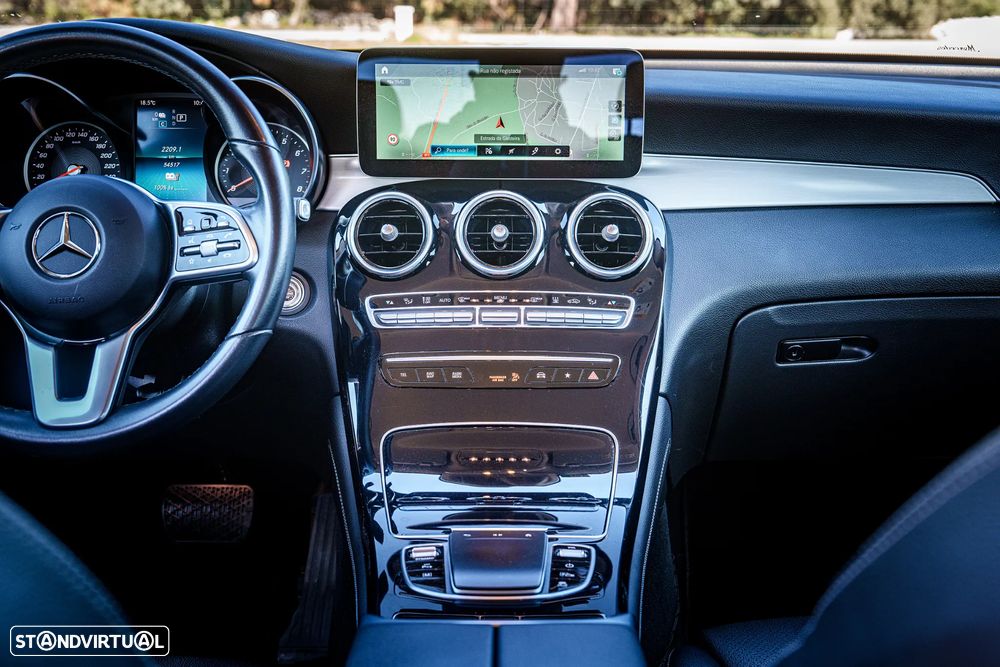 Mercedes-Benz GLC 300 e 4Matic - 3