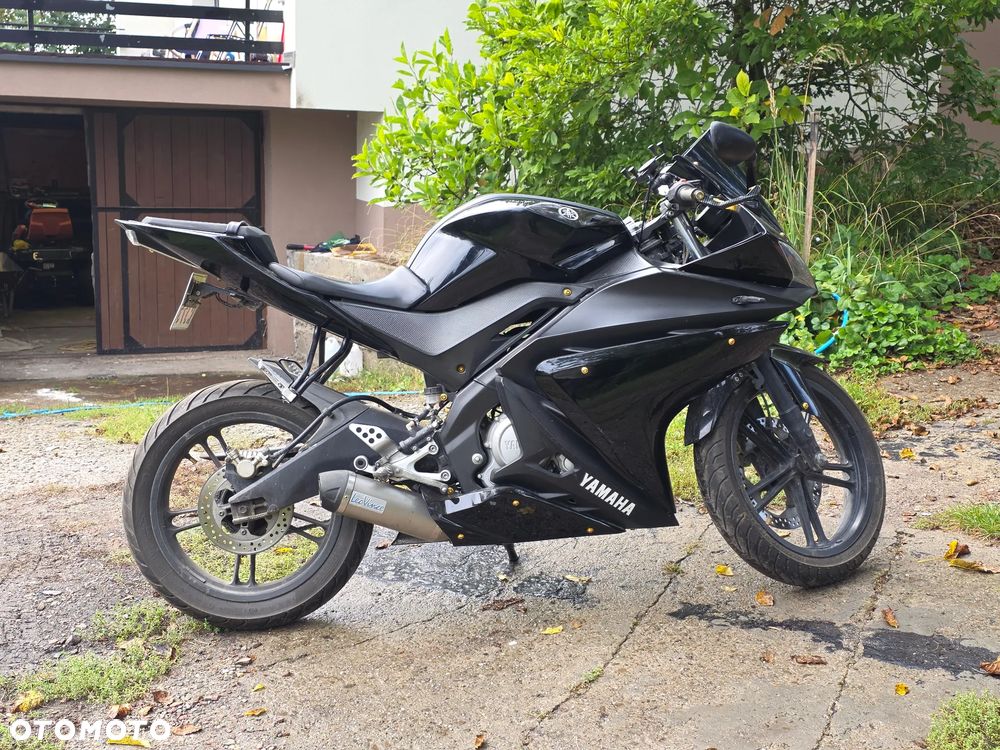 Yamaha YZF - 6
