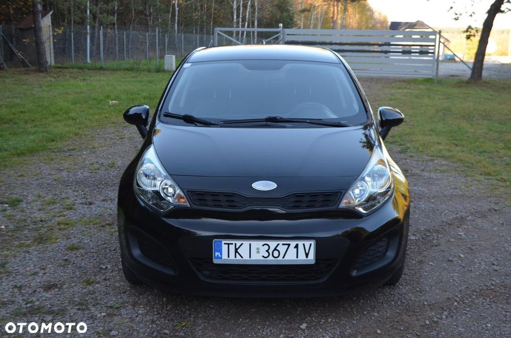 Kia Rio - 7