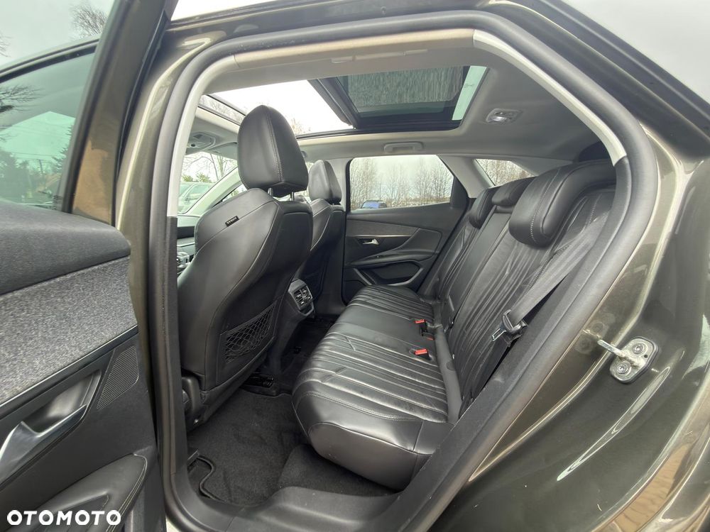 Peugeot 3008 2.0 BlueHDi Allure - 24