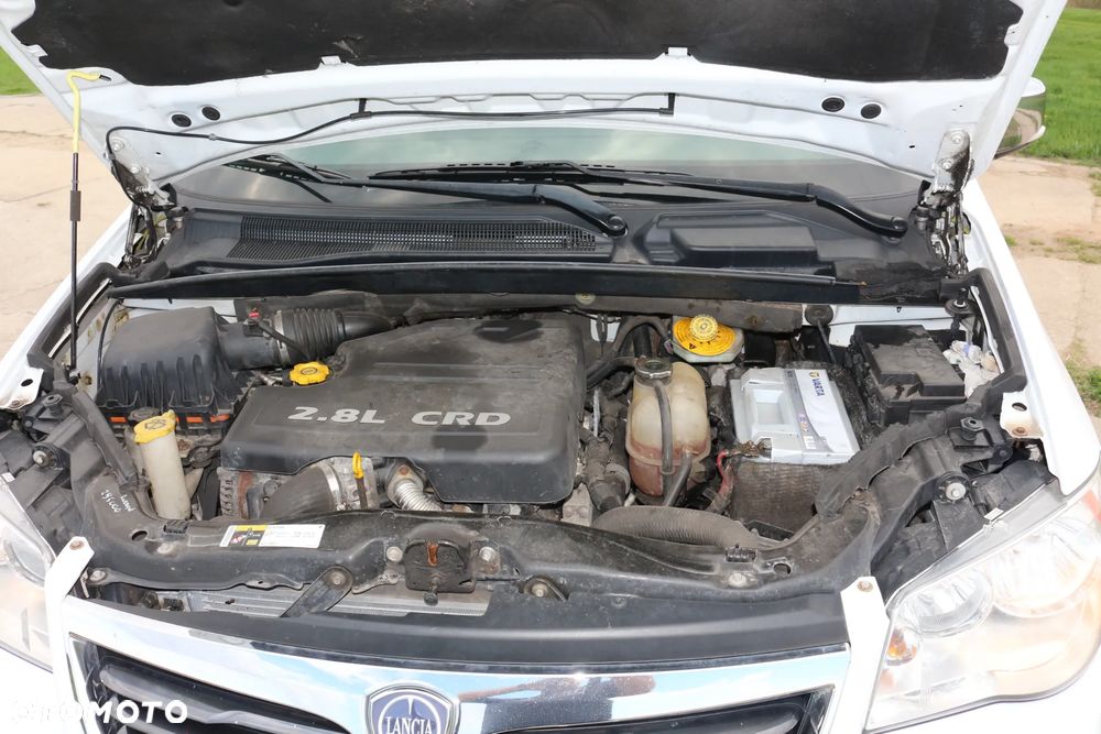 Lancia Voyager 2.8CRD S - 7