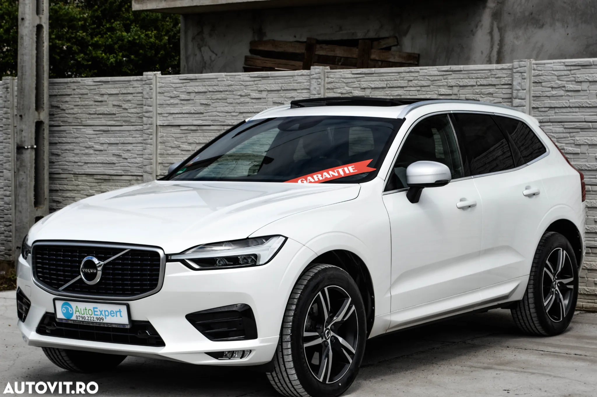 Volvo XC 60 T5 AWD Geartronic RDesign - 10