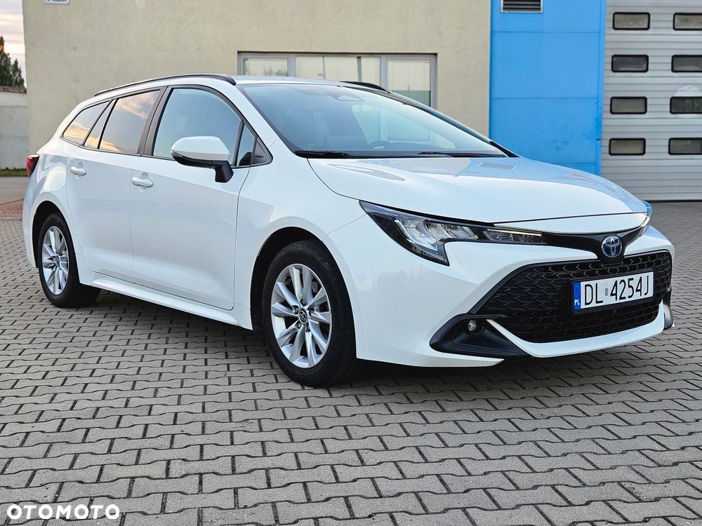 Toyota Corolla 1.8 Hybrid Comfort - 1