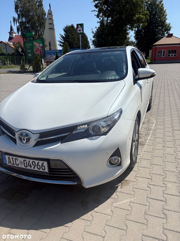 Toyota Auris - 11