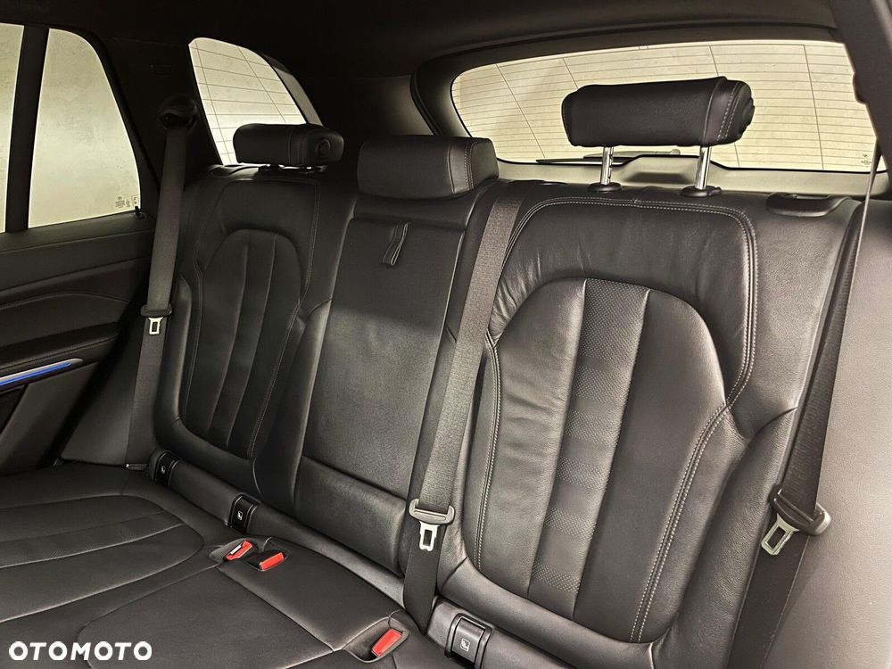 BMW X5 xDrive25d sport - 34