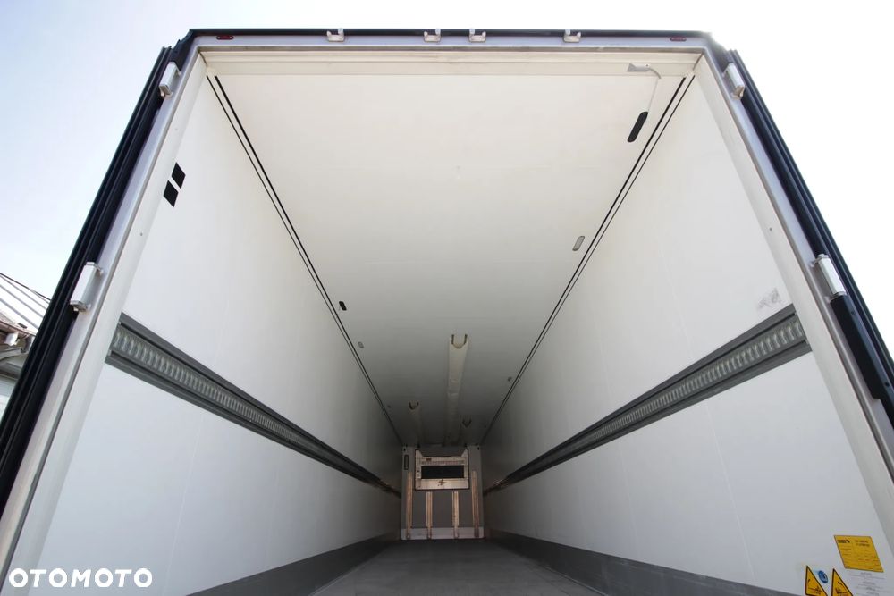 Schmitz Cargobull FP 60 V7 CARRIER VECTOR 1550 / JAK NOWA / ŚCIANA 7 CM / - 17