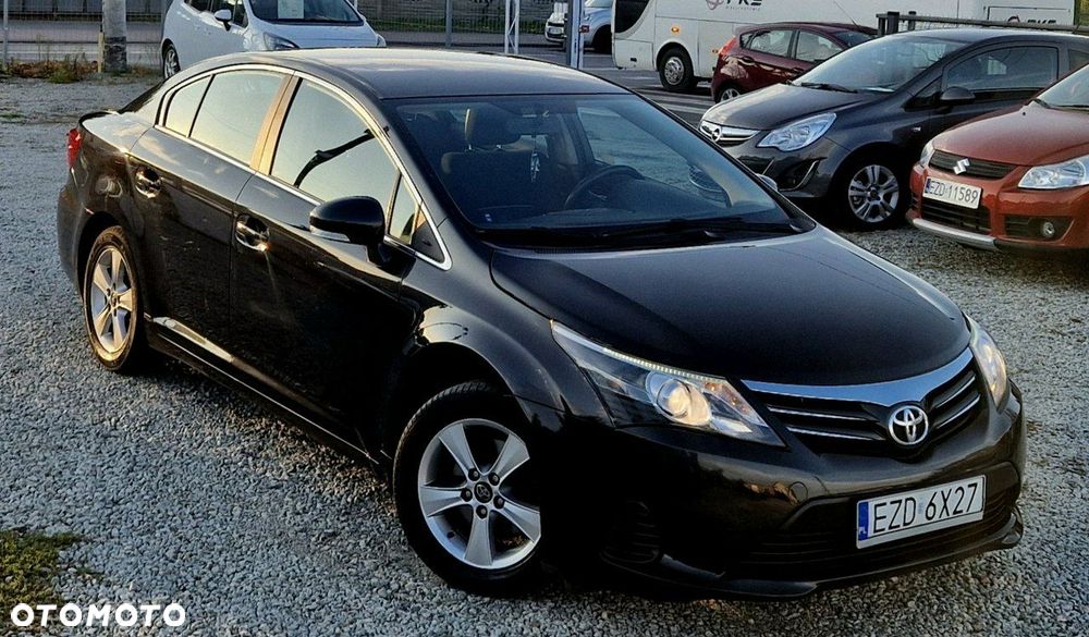 Toyota Avensis 2.0 D-4D Sol - 20