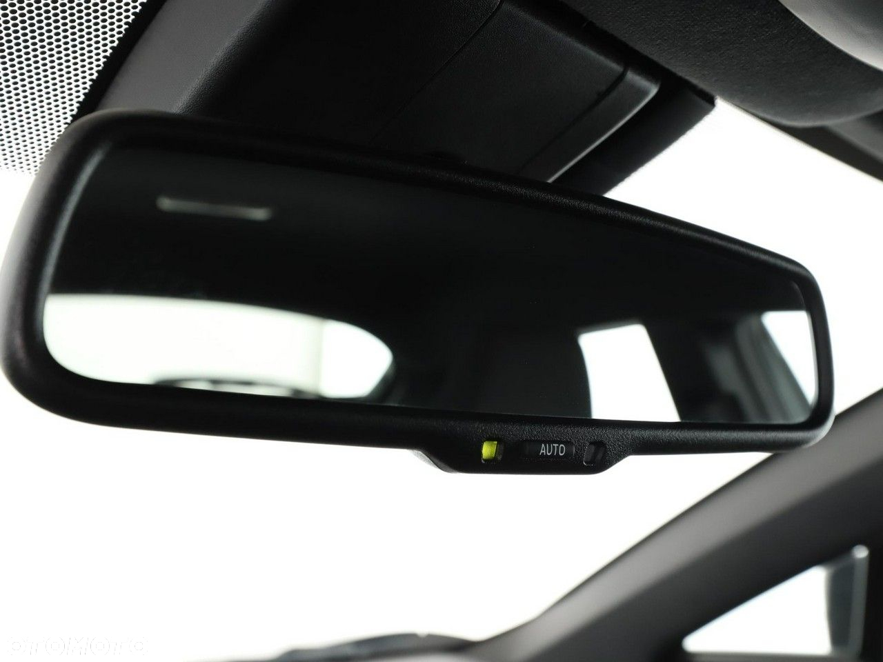 Toyota C-HR 1.8 Hybrid Dynamic - 31