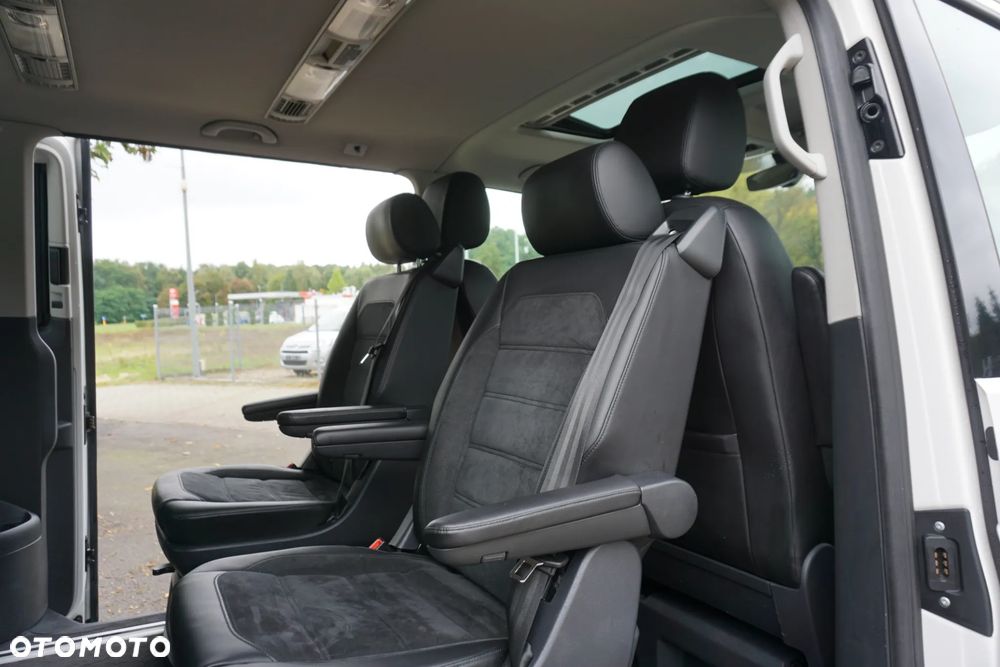 Volkswagen Multivan - 18