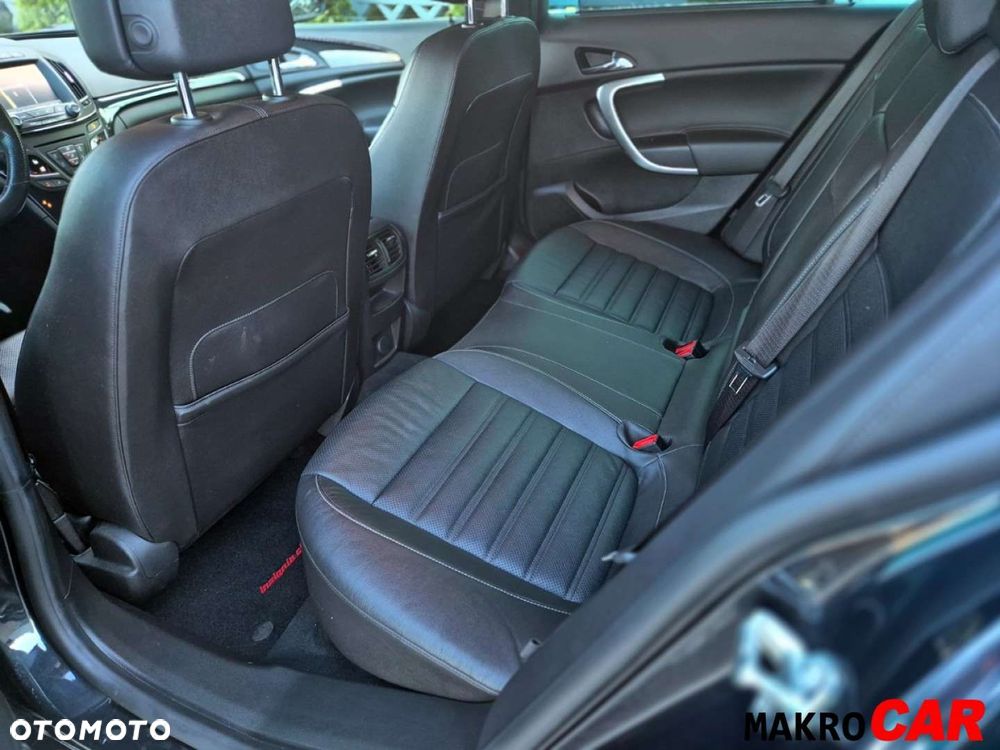 Opel Insignia - 13