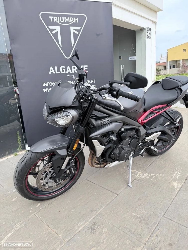 Triumph Street Triple R - 5