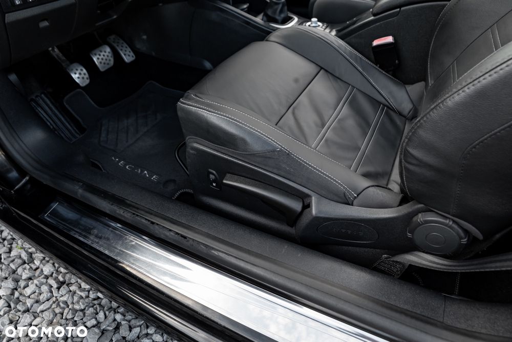 Renault Megane TCe 180 GT - 27