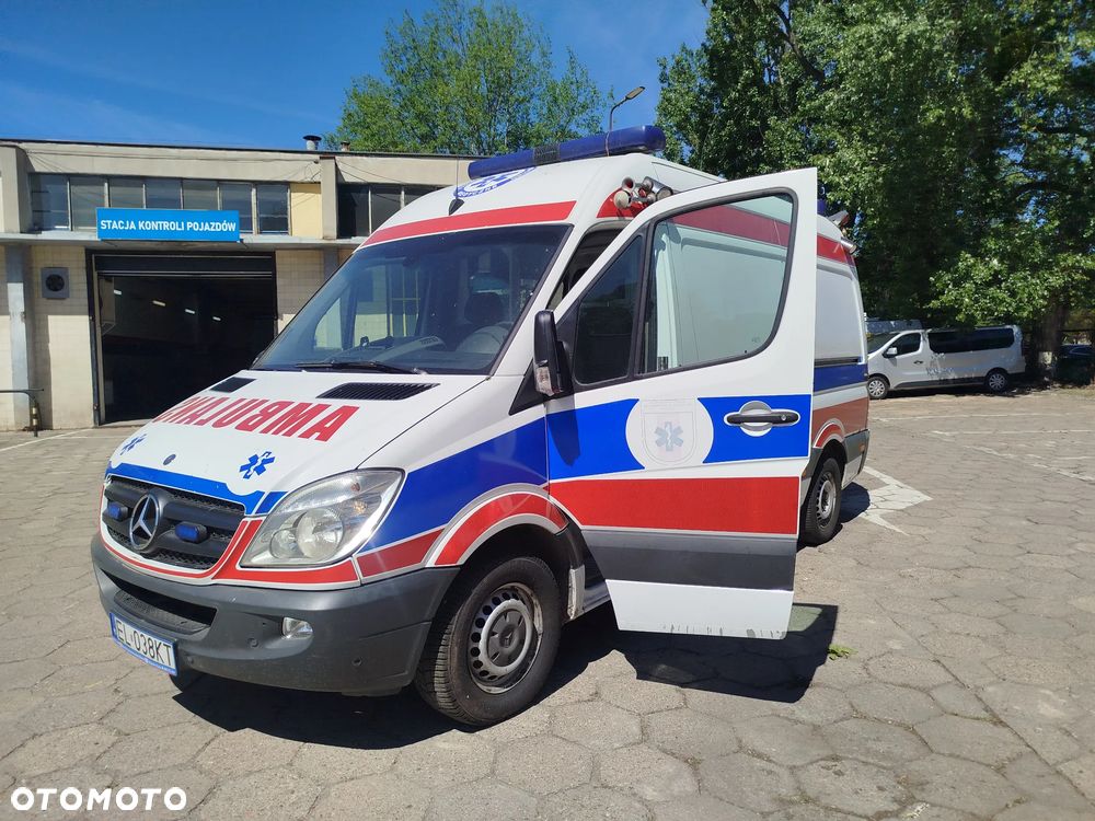 Mercedes-Benz Sprinter - 1