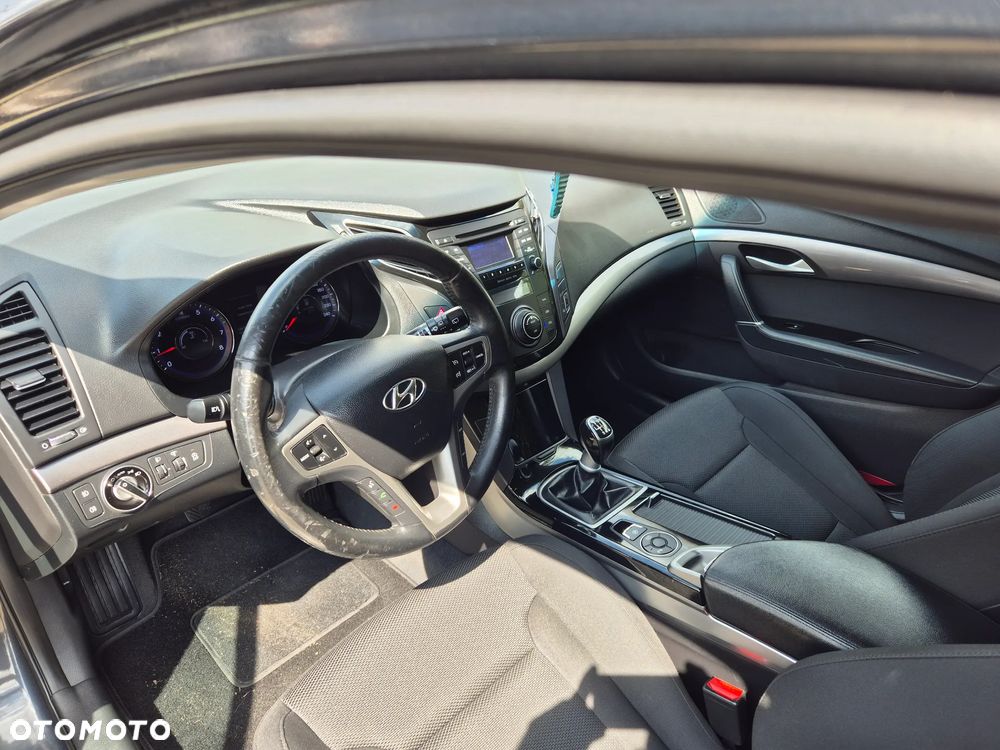 Hyundai i40 - 9