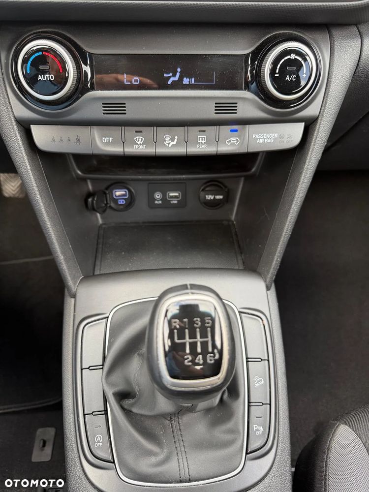 Hyundai Kona 1.0 T-GDI Premiere Style - 10