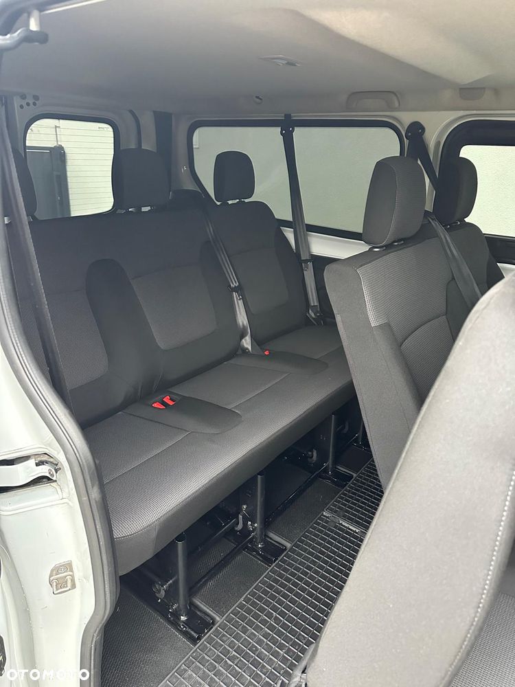 Renault Trafic 2.0 dCi Escapade - 17