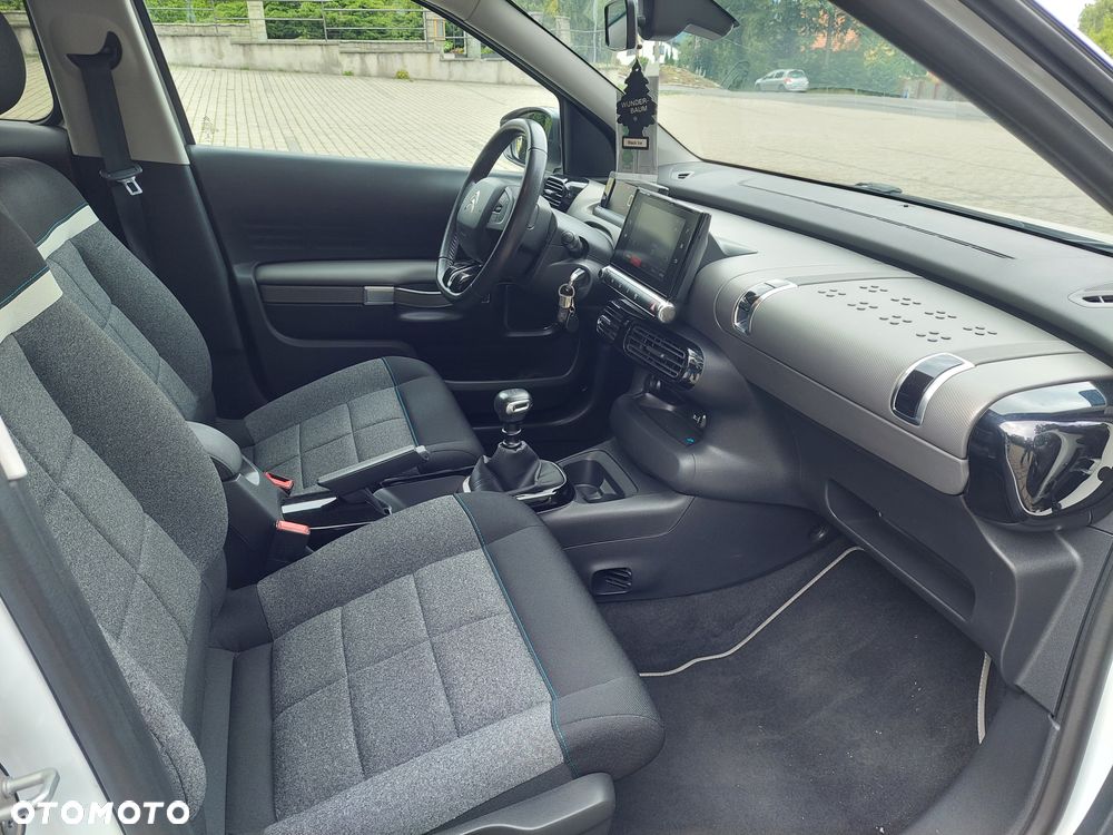 Citroën C4 Cactus 1.2 PureTech Shine S&S - 12