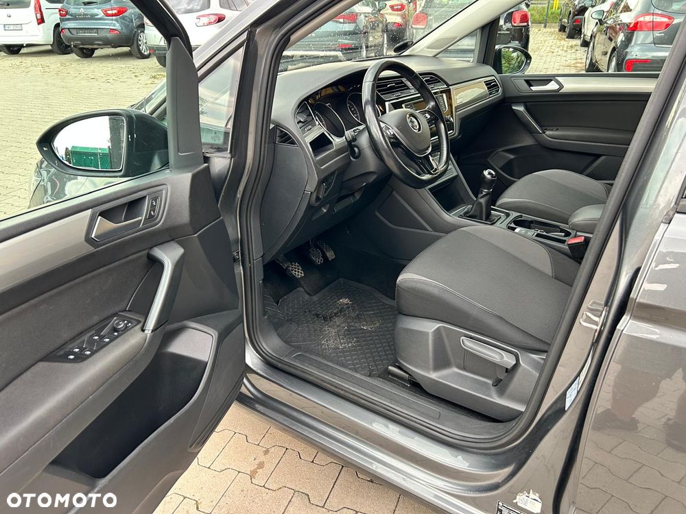 Volkswagen Touran 1.6 TDI BMT Trendline - 17