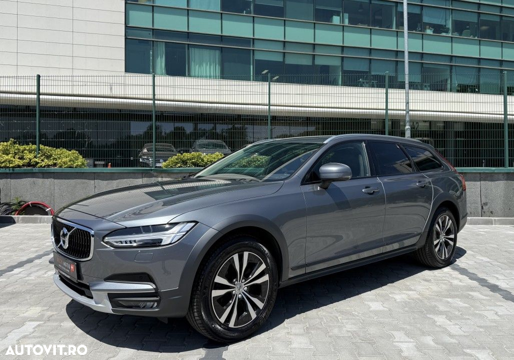 Volvo V90 Cross Country D4 AWD Geartronic - 8