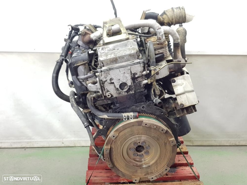 MOTOR COMPLETO MITSUBISHI MONTERO V60V70 REF. 4M41 - 1