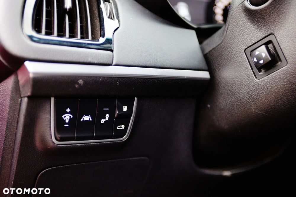 Kia Stinger 2.2 CRDI GT Line - 22