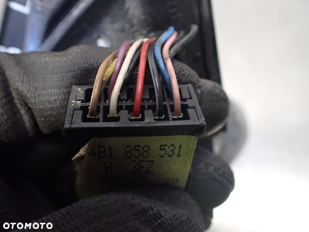LUSTERKO LEWE ELEKTRYCZNE AUDI A6 C5 2.5 4B1858531 - 8