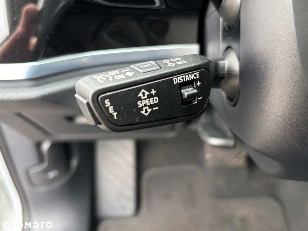 Audi Q3 45 TFSIe S tronic - 20