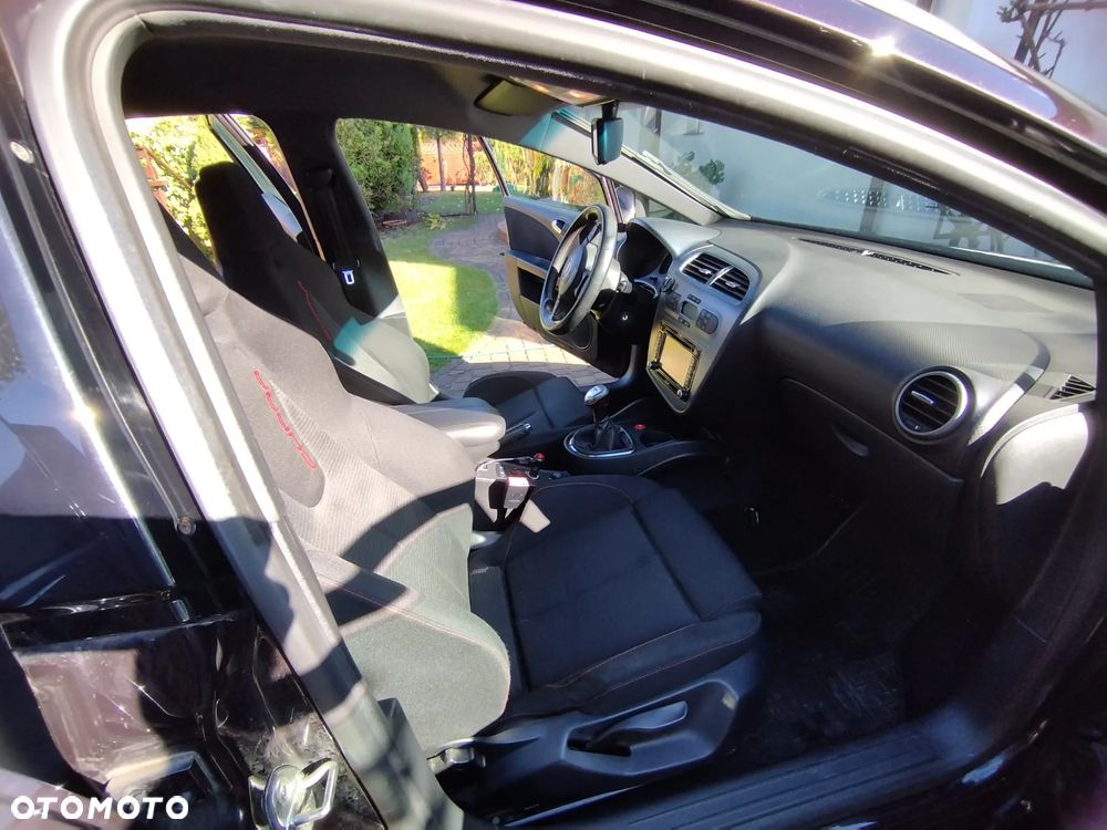 Seat Leon ver-2-0-tsi-cupra - 17