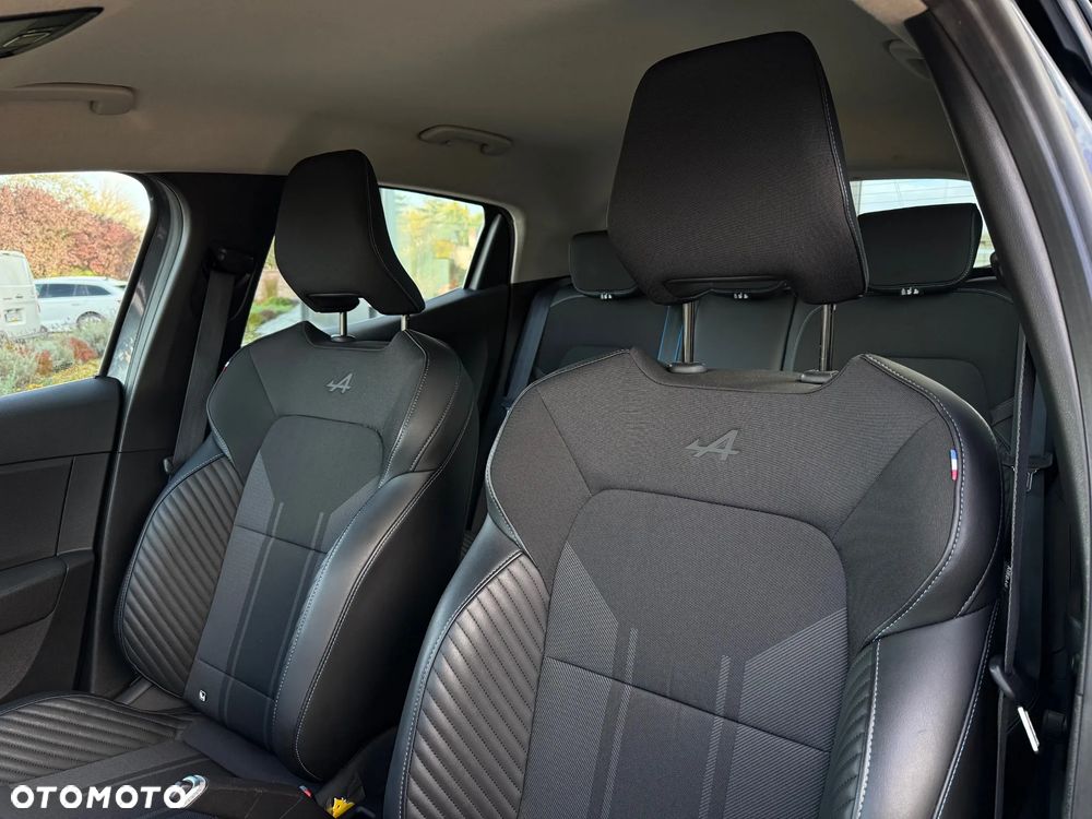 Renault Clio - 11
