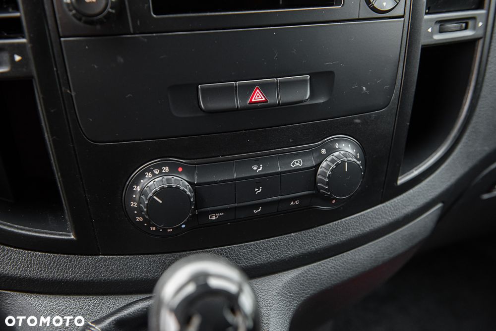 Mercedes-Benz Vito - 19