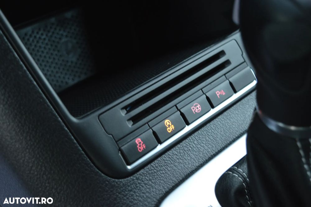 Volkswagen Tiguan 2.0 TDI DPF 4Motion BlueMotion Technology DSG Cup Sport & Style - 34