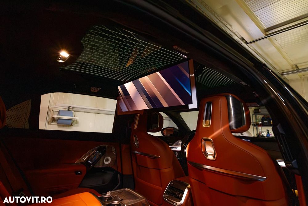 BMW Seria 7 - 32