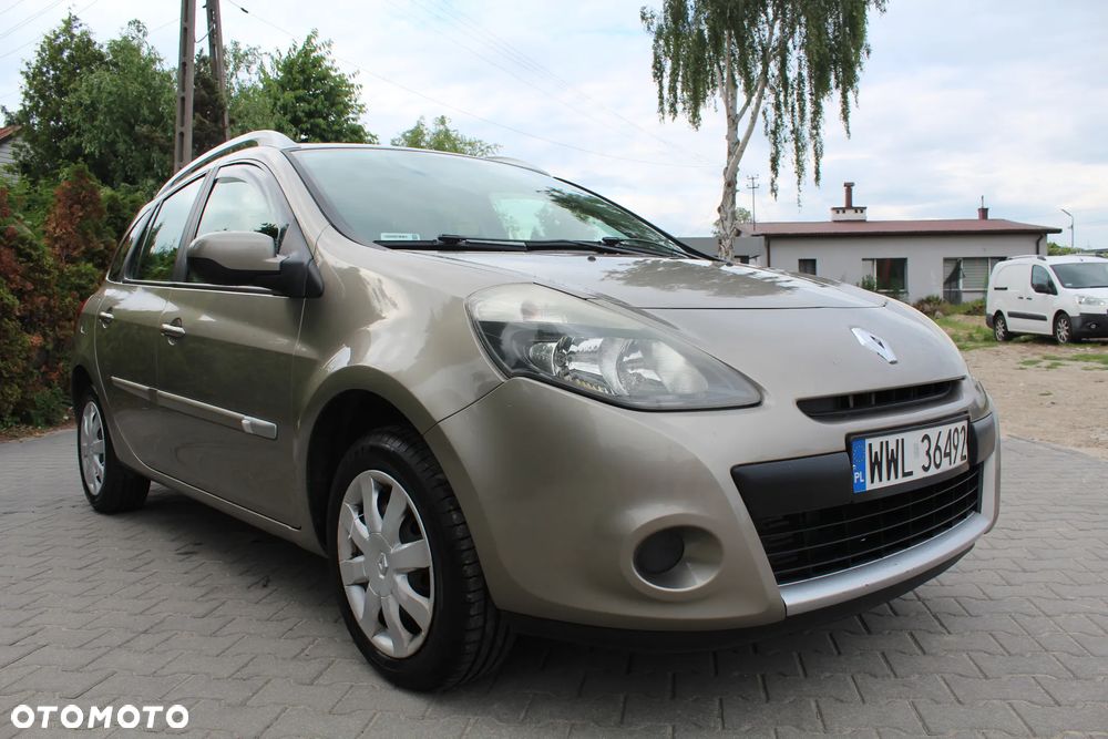 Renault Clio 1.2 16V TCE Alize - 9