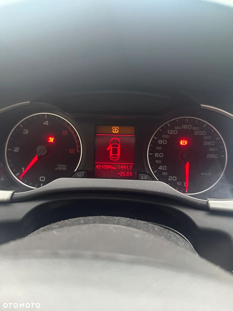 Audi A4 Limousine - 9