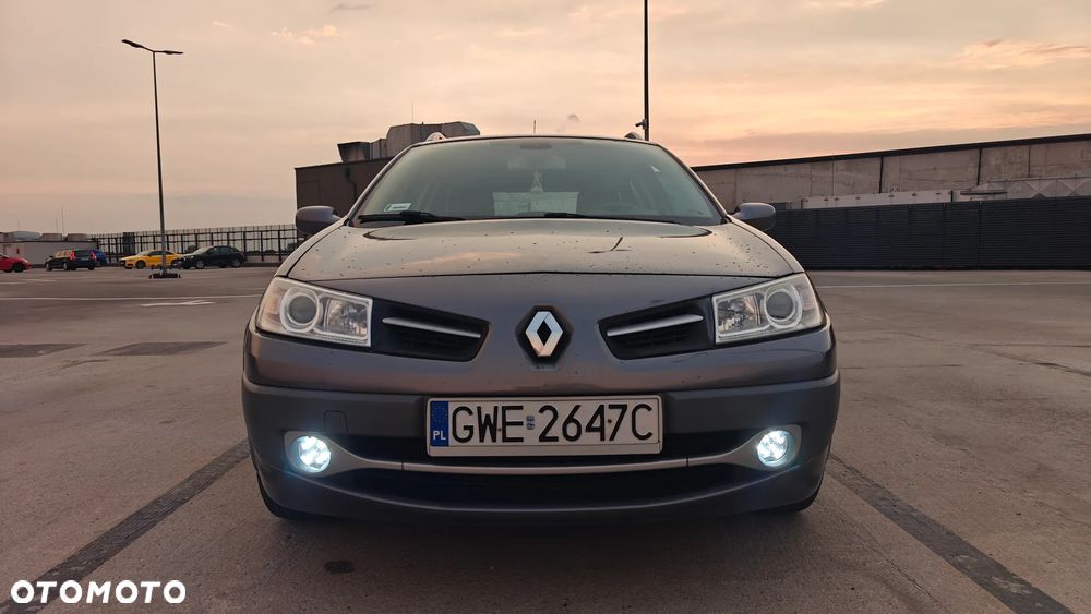 Renault Megane 1.6 Privilege - 13