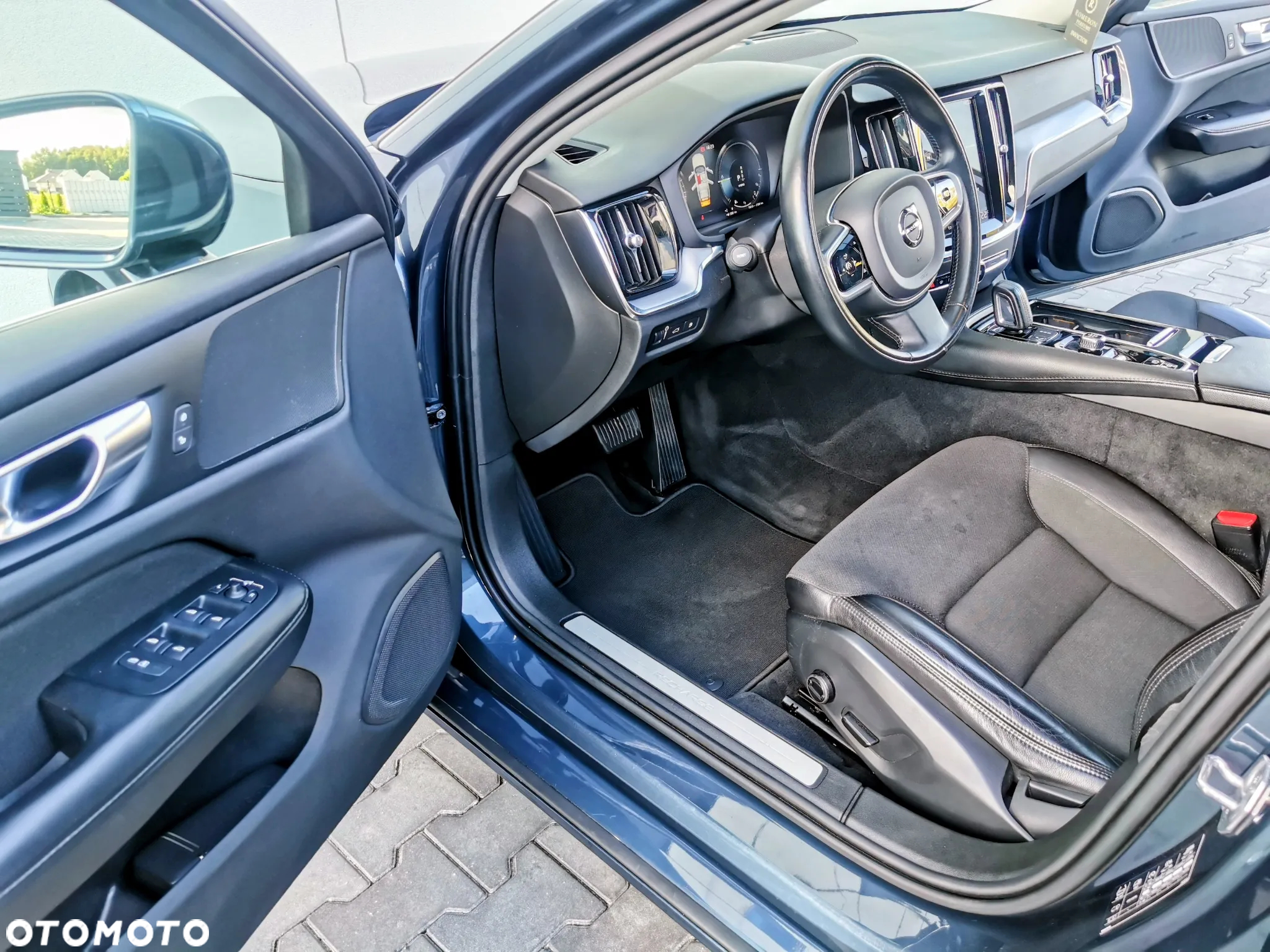 Volvo V60 - 13